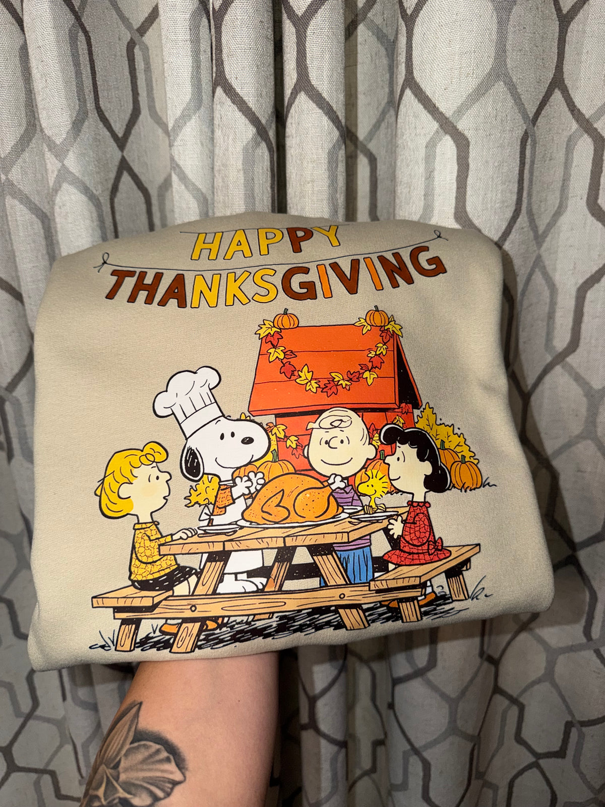 Happy Thanksgiving Charlie Brown Graphic Crewneck